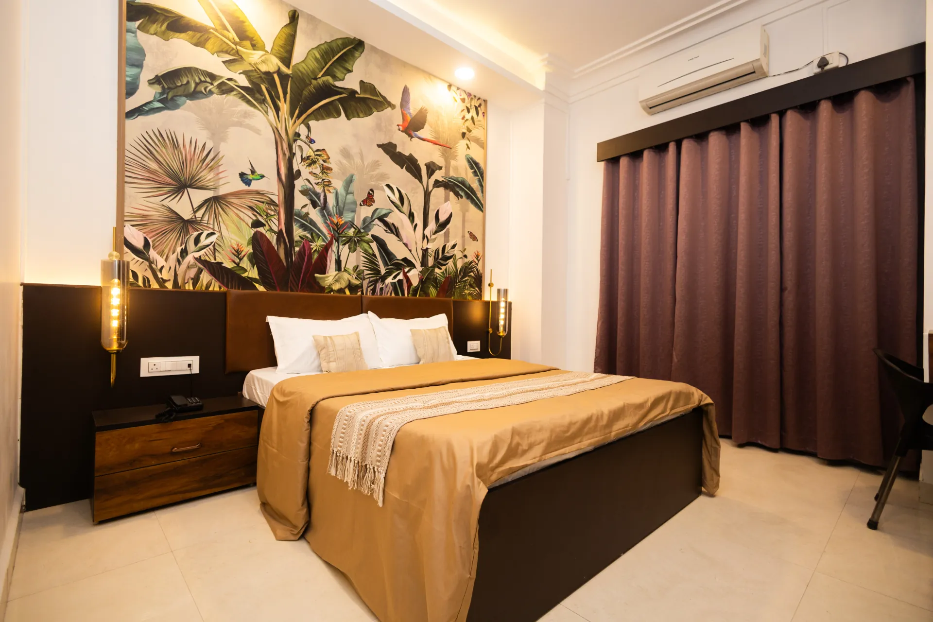 Relaxing Luxury Stay and Accommodation Experience in Baner